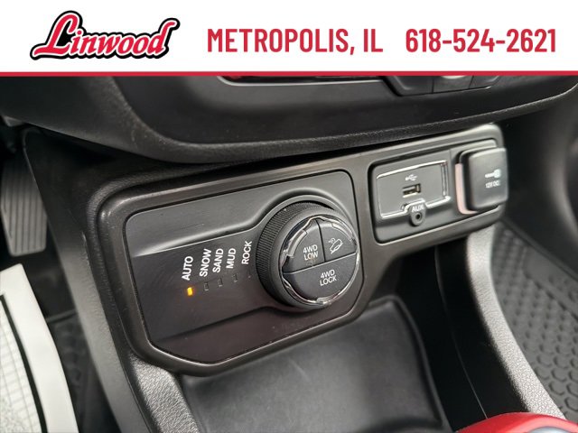Used 2022 Jeep Renegade Trailhawk w/ Sun/Sound Group image 20