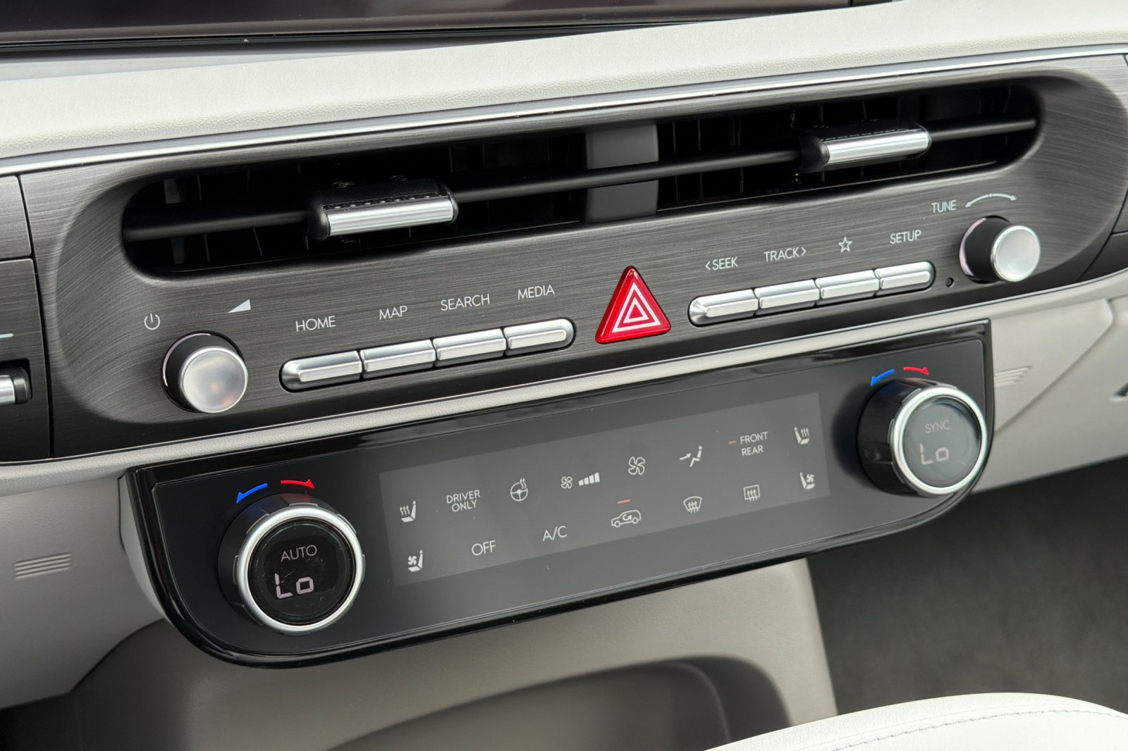 New 2026 Hyundai Palisade SEL Premium FWD image 21