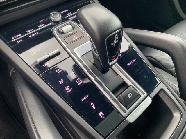 Used 2019 Porsche Cayenne S image 36