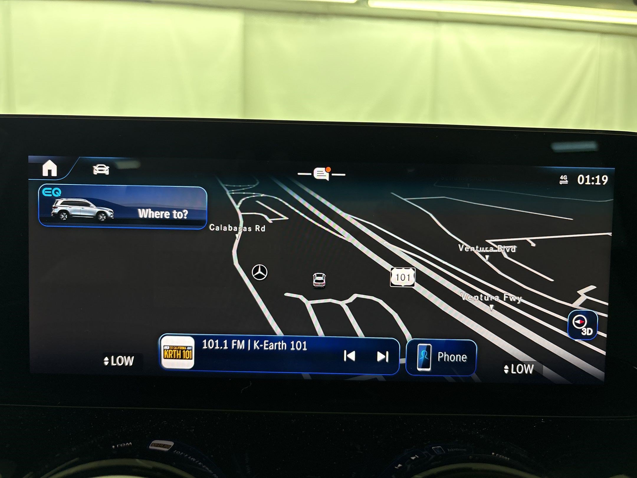 Certified 2024 Mercedes-Benz EQB 300 4MATIC image 18