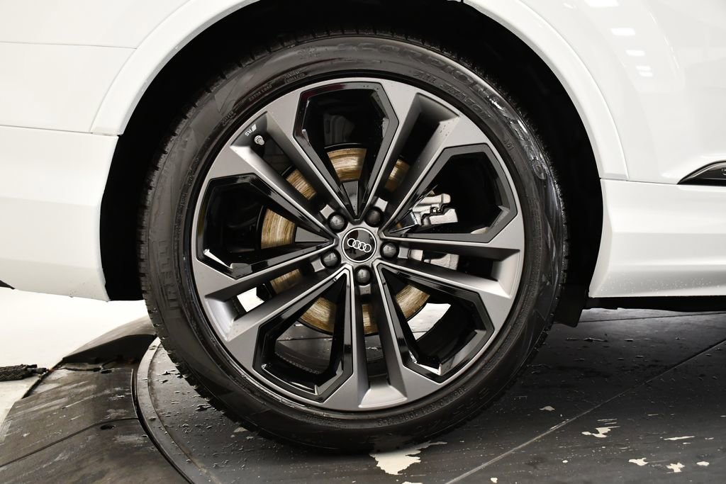 New 2026 Audi Q7 3.0T Premium Plus image 15