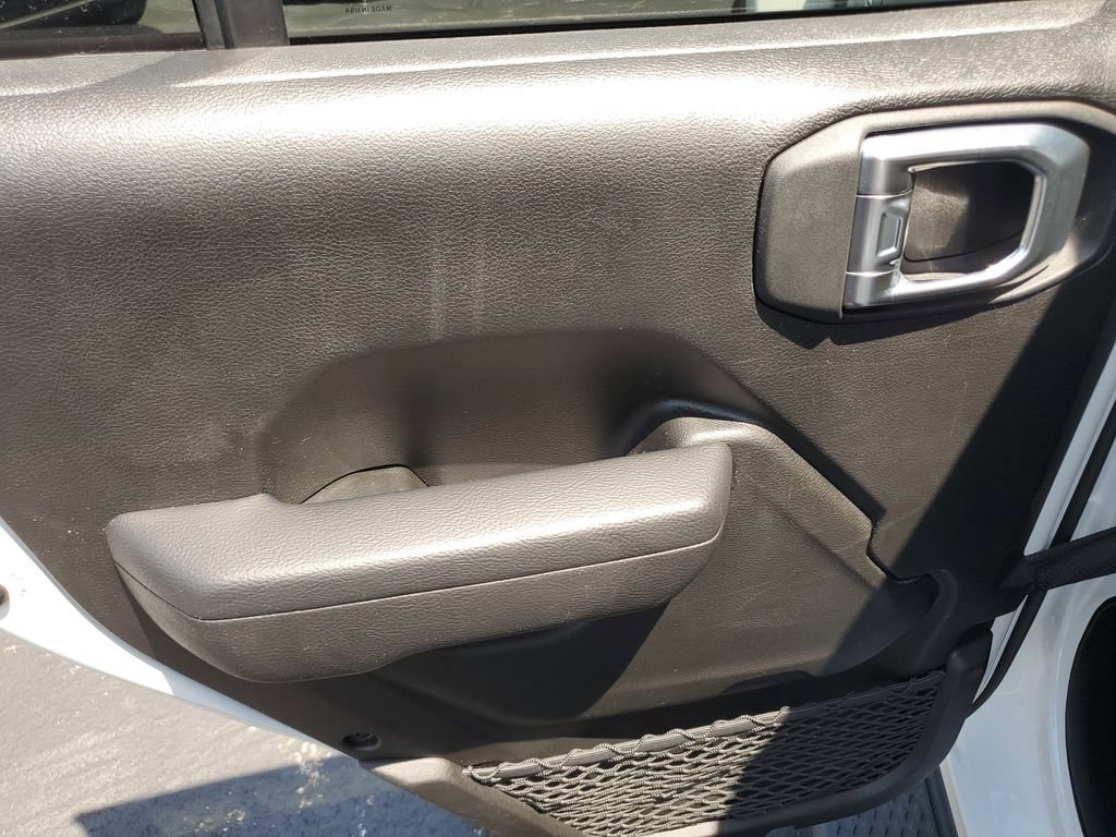 Certified 2023 Jeep Gladiator Mojave AWD/4WD image 14