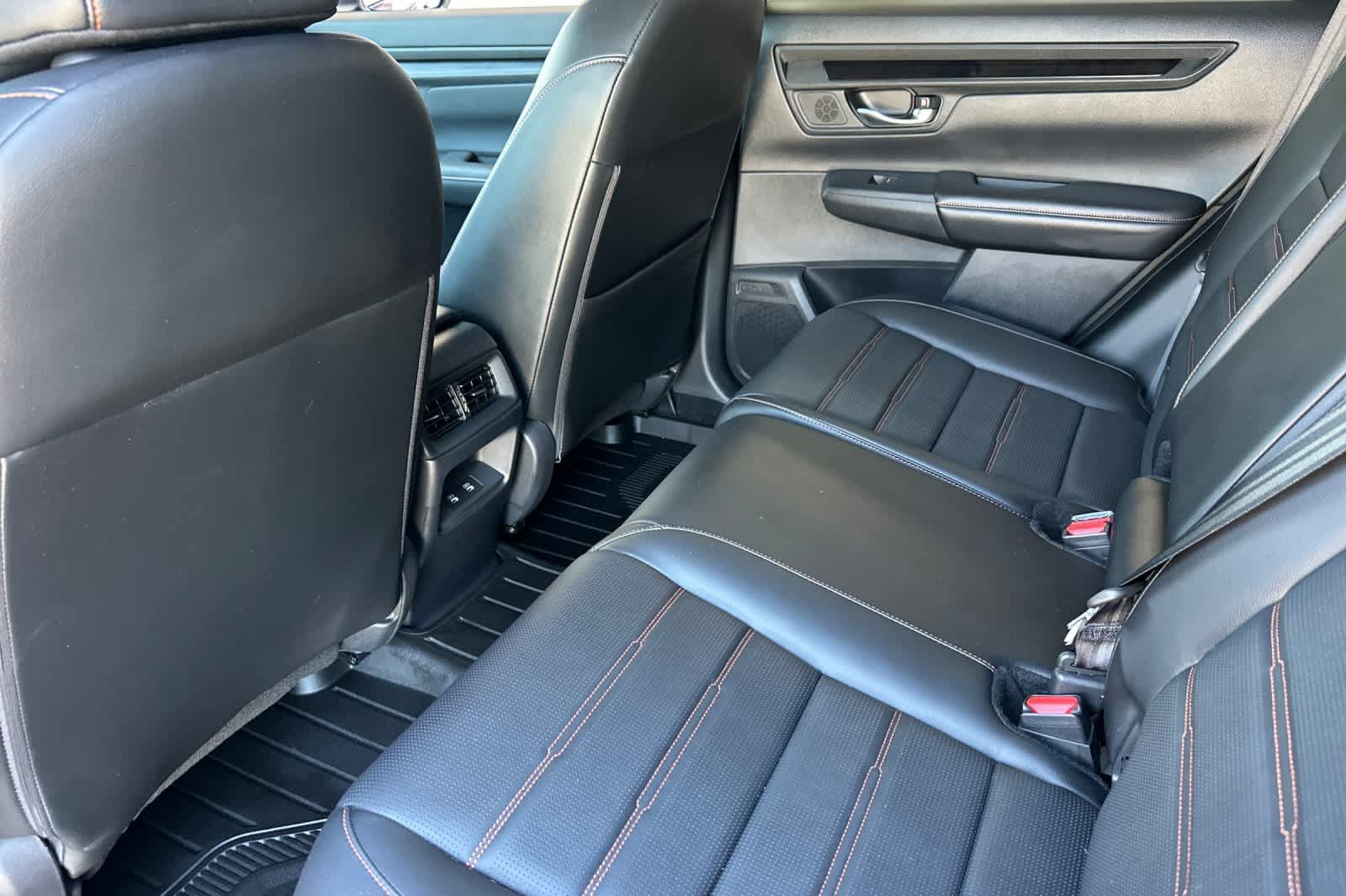 Used 2025 Honda CR-V Sport-L image 11