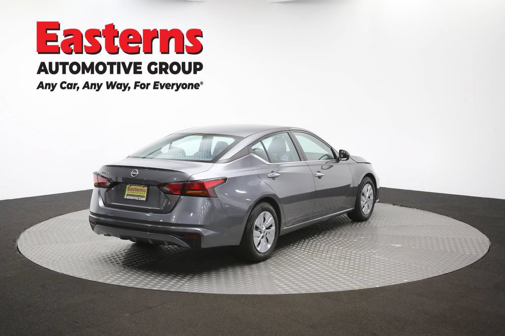 Used 2024 Nissan Altima 2.5 S FWD image 39