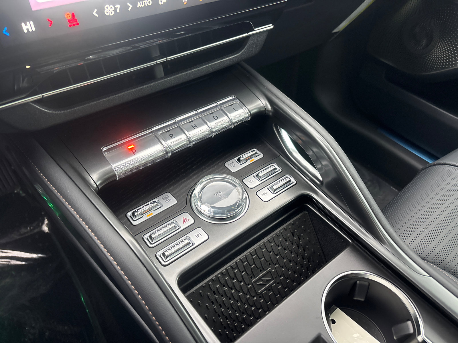 New 2026 Lincoln Nautilus Reserve image 24