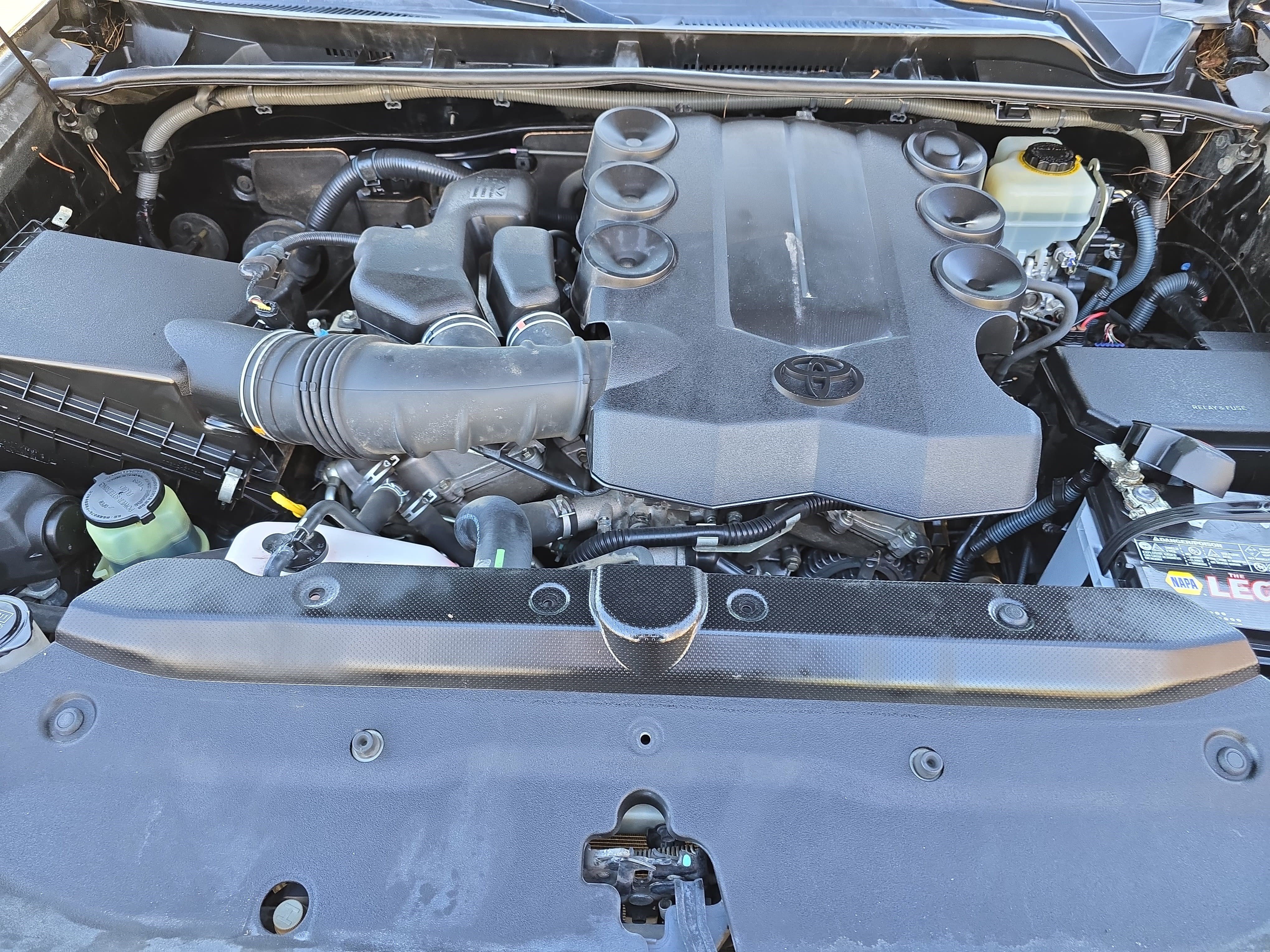 Used 2014 Toyota 4Runner Limited image 25