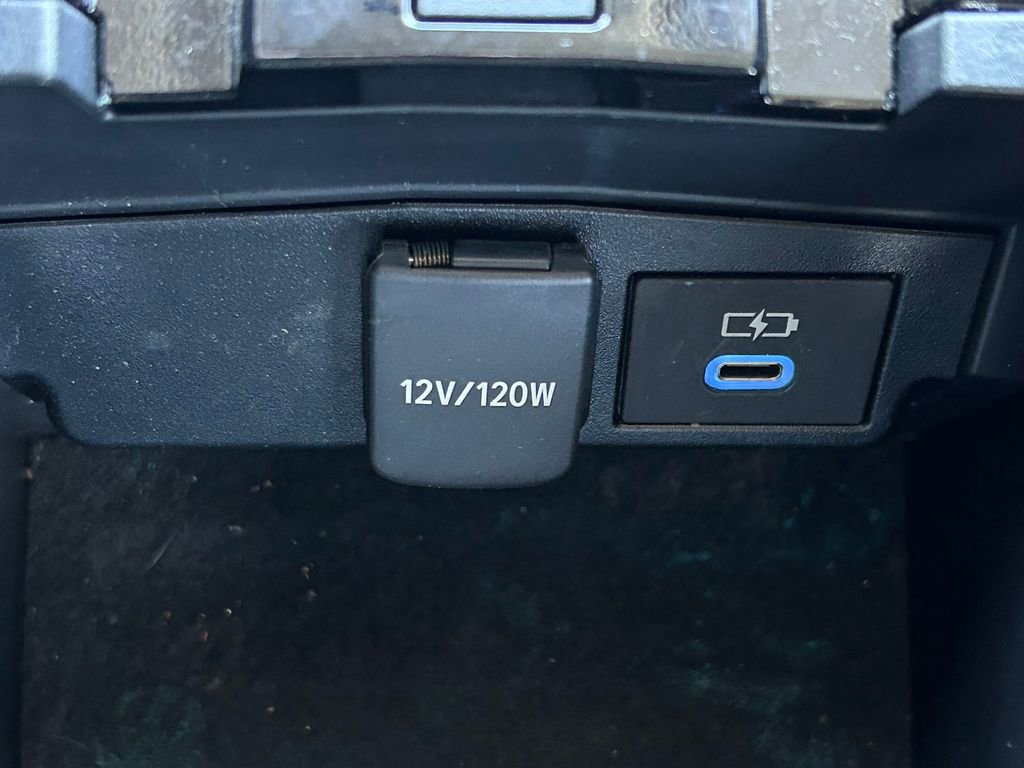 Used 2022 Toyota Corolla LE FWD image 26