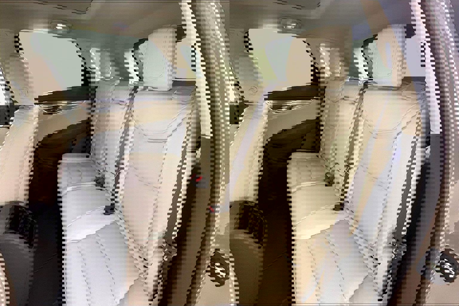 Used 2017 Cadillac XT5 Premium Luxury image 25