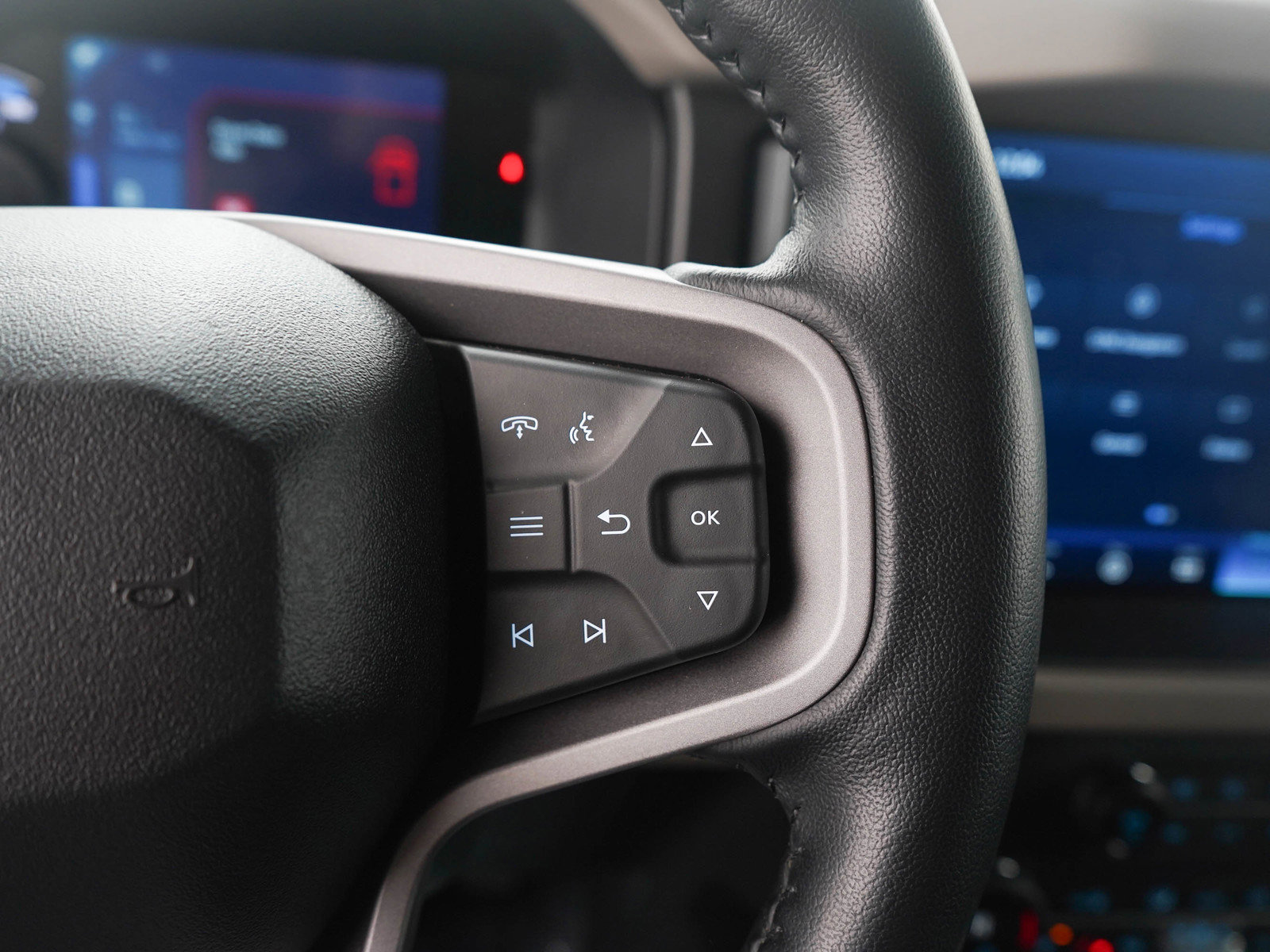 Used 2024 Ford Bronco Wildtrak image 26