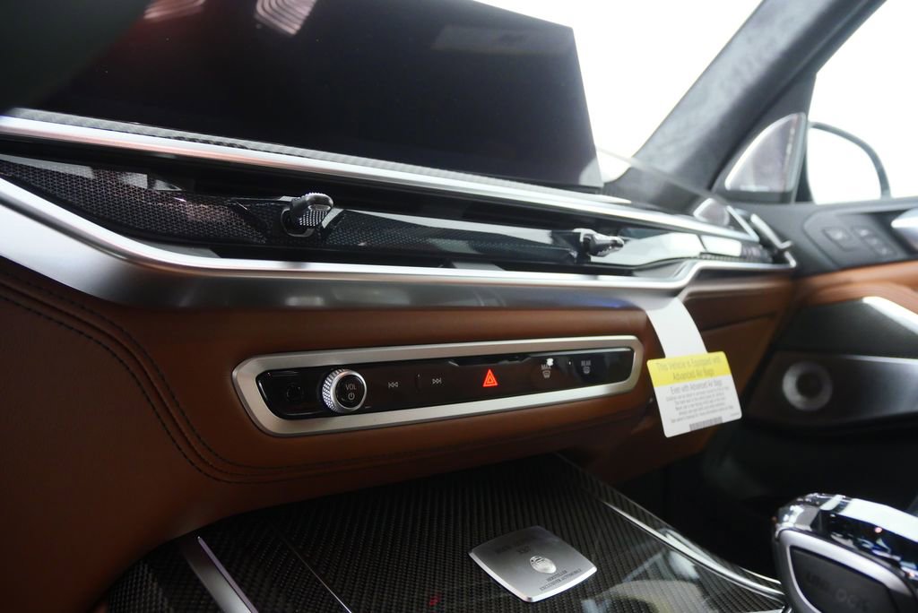 New 2026 BMW ALPINA XB7 image 24