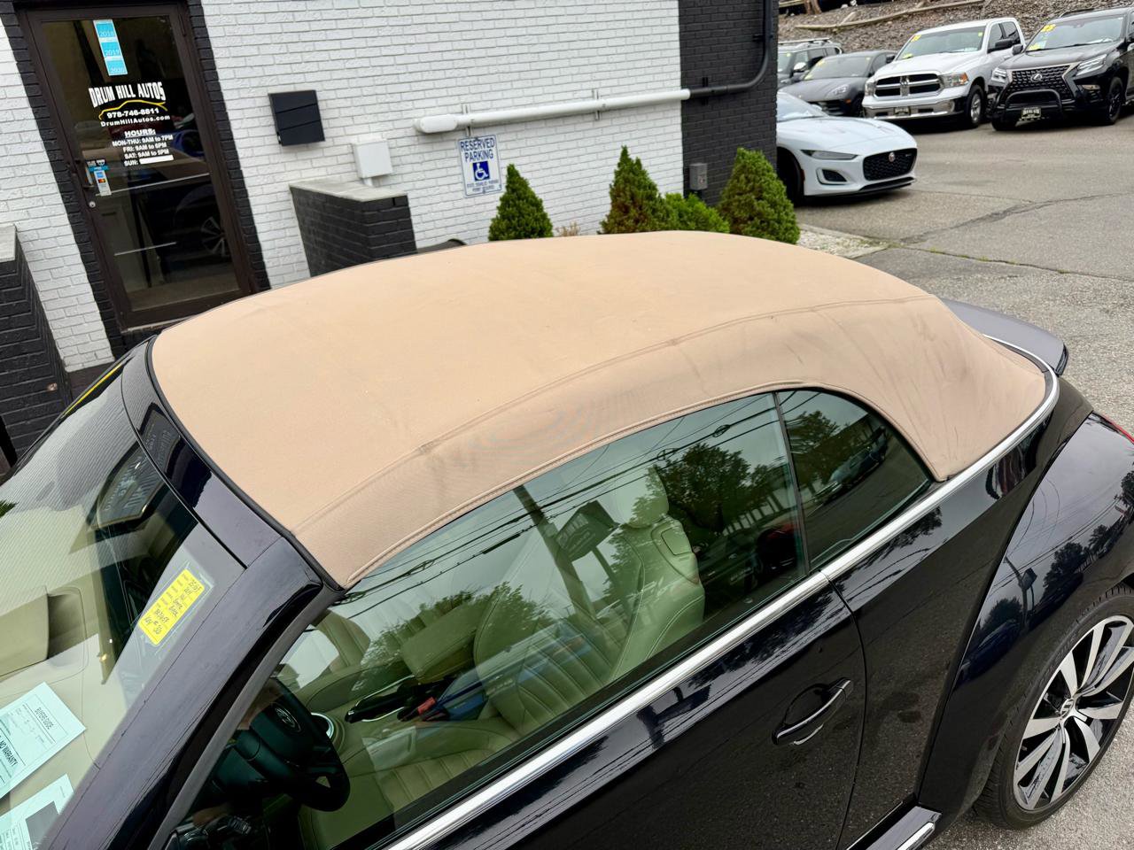 Used 2014 Volkswagen Beetle R-Line image 35