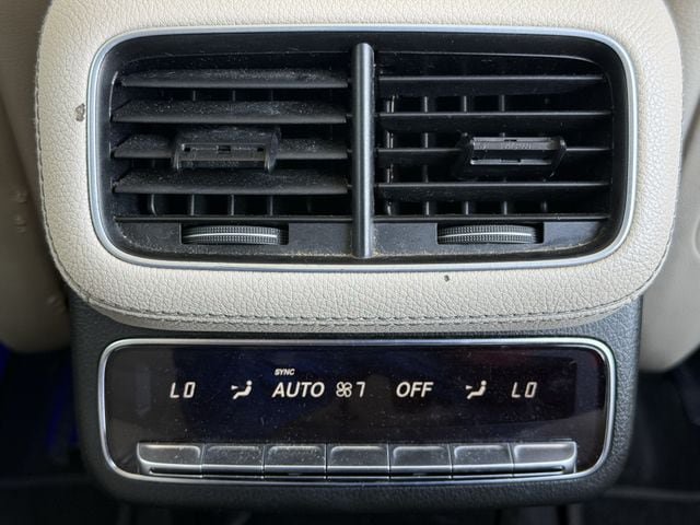 Used 2021 Mercedes-Benz GLS 450 4MATIC image 29