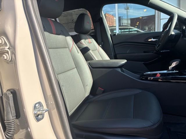 New 2026 Chevrolet Trax RS w/ Driver Confidence Package FWD image 22