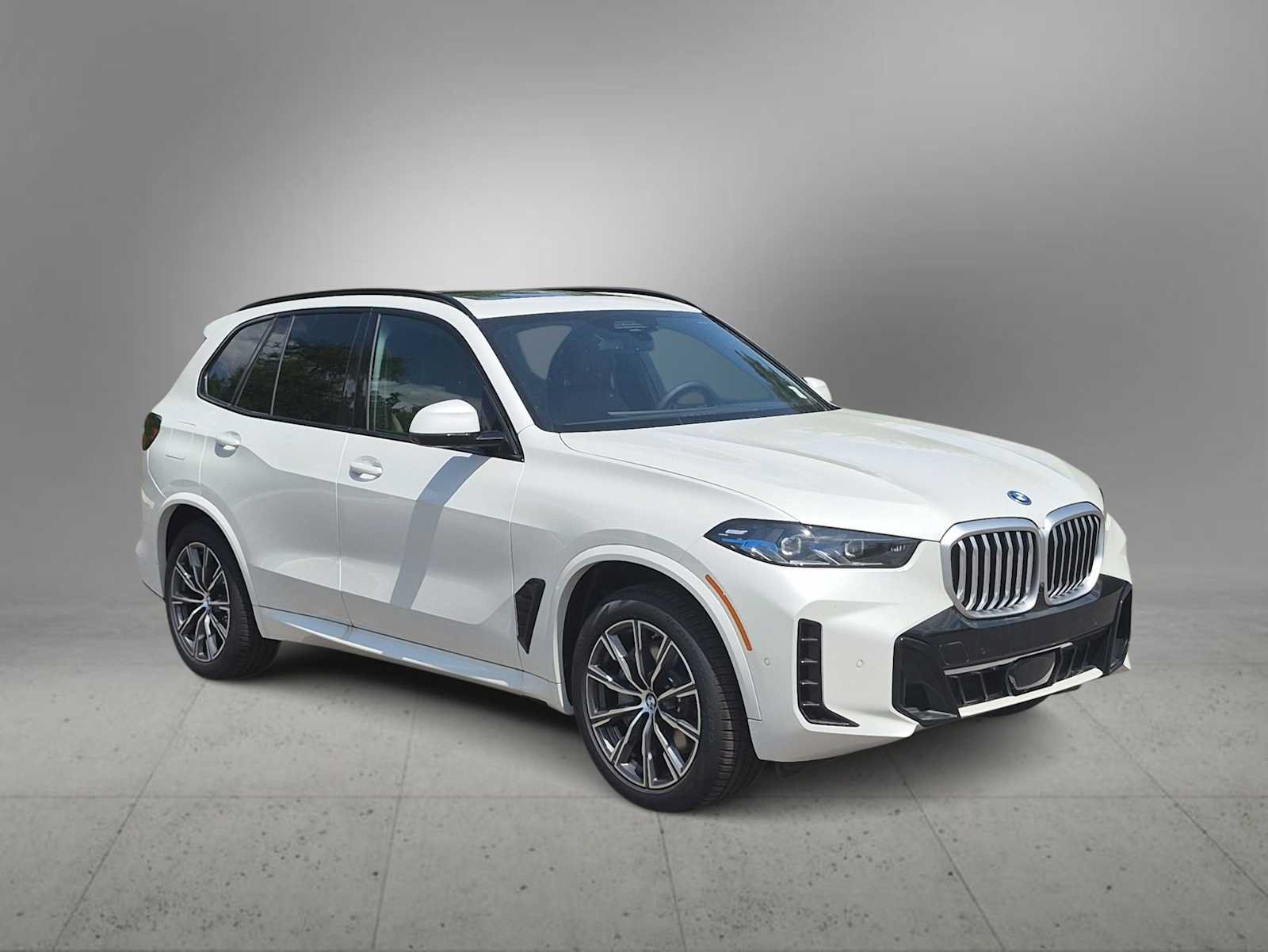New 2026 BMW X5 xDrive50e w/ M Sport Package AWD/4WD video 2