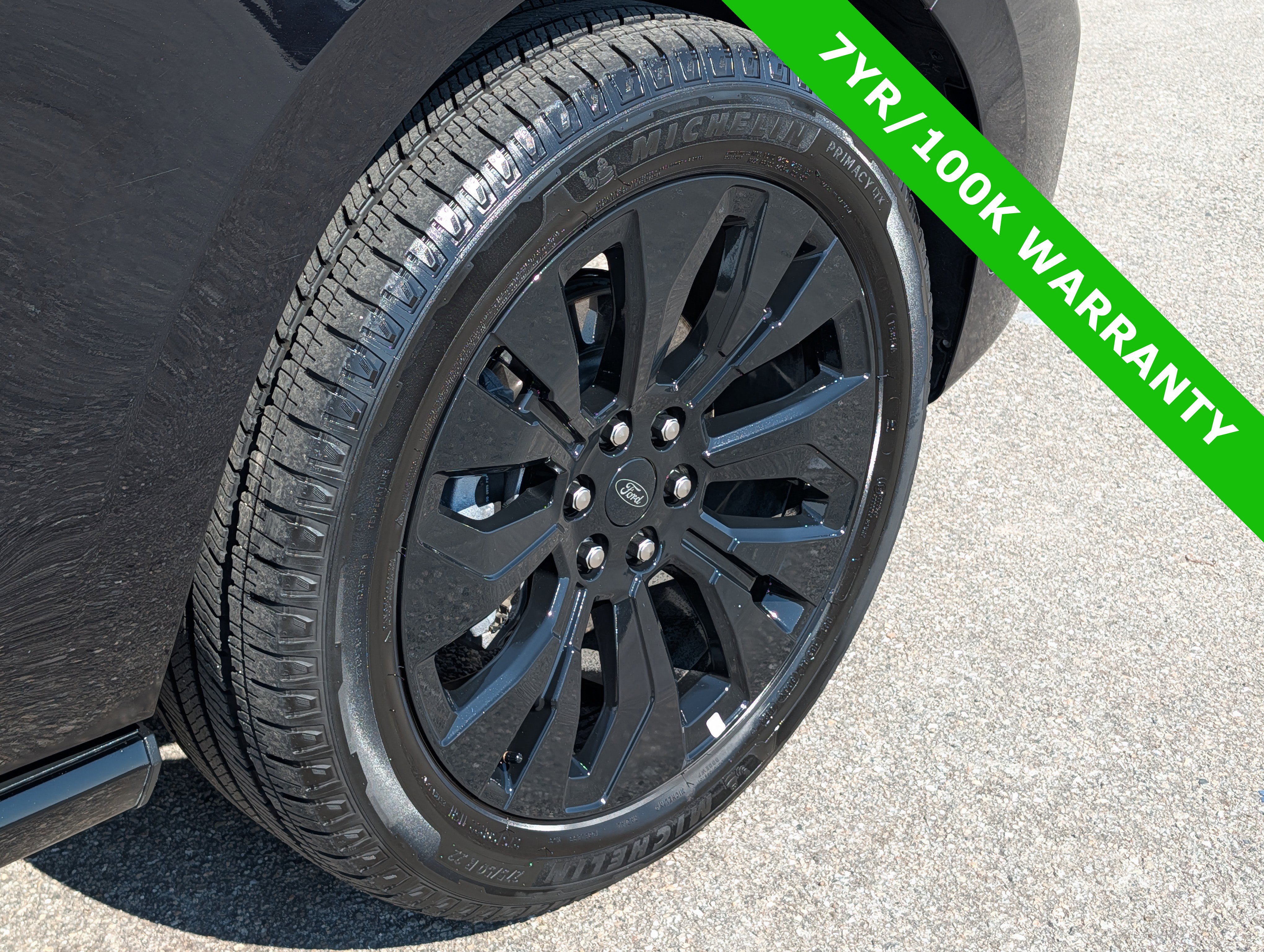 Used 2025 Ford Expedition Max Platinum w/ Stealth Appearance Package AWD/4WD image 12