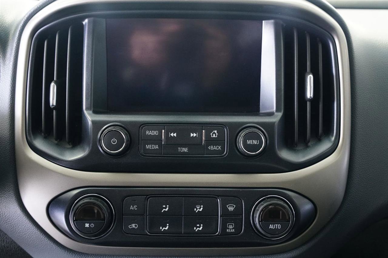 Used 2017 Chevrolet Colorado Z71 image 19