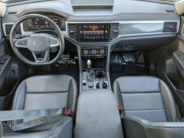 Used 2022 Volkswagen Atlas SEL R-Line AWD/4WD image 18