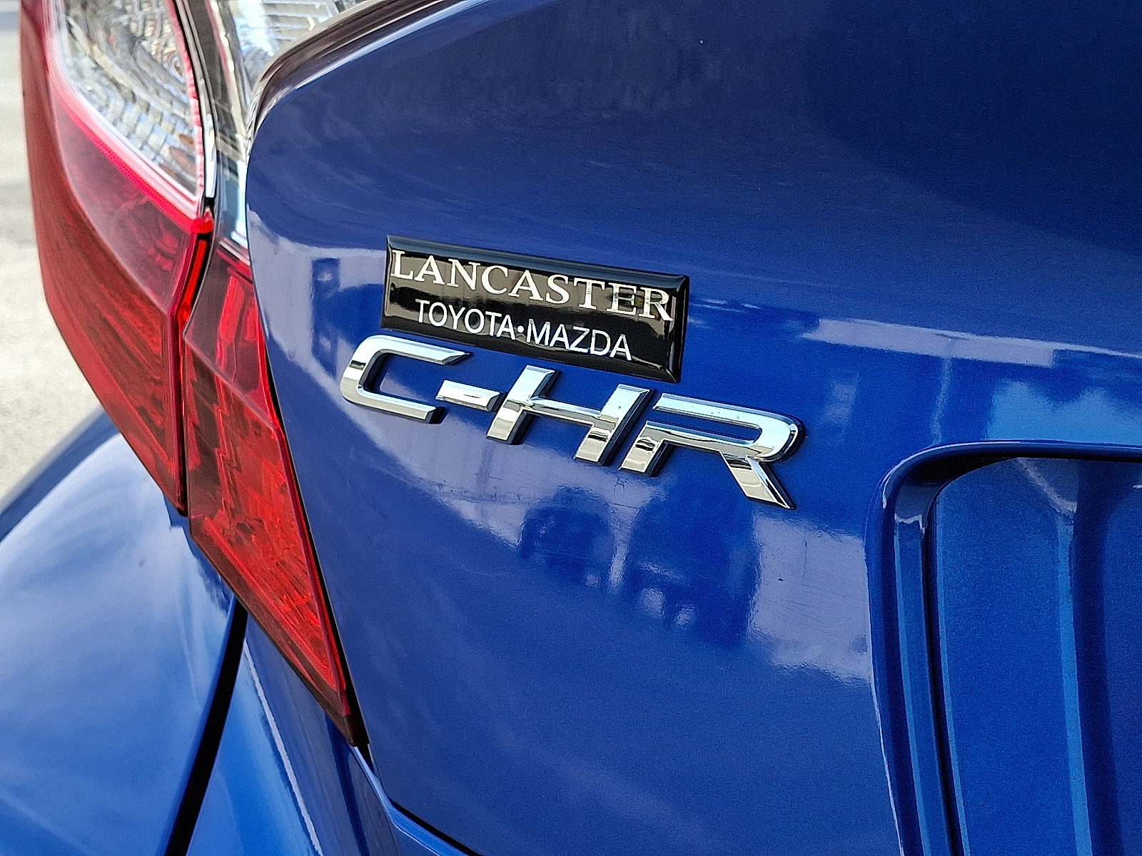 Certified 2021 Toyota C-HR XLE image 30