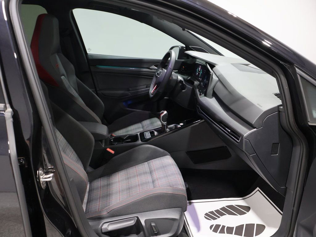 Used 2024 Volkswagen GTI SE image 22