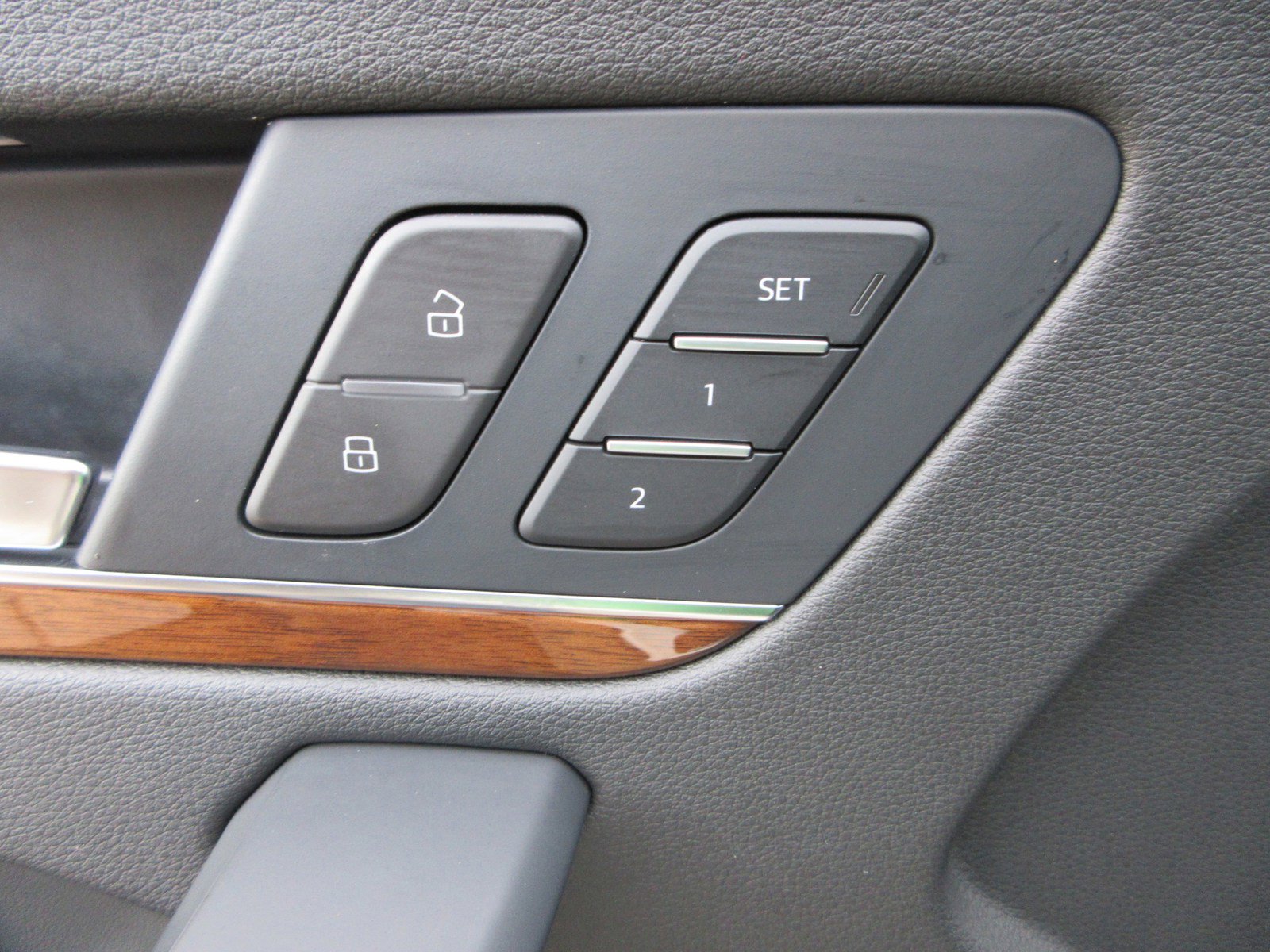 Used 2023 Audi Q5 2.0T Premium Plus w/ Premium Plus Package image 32