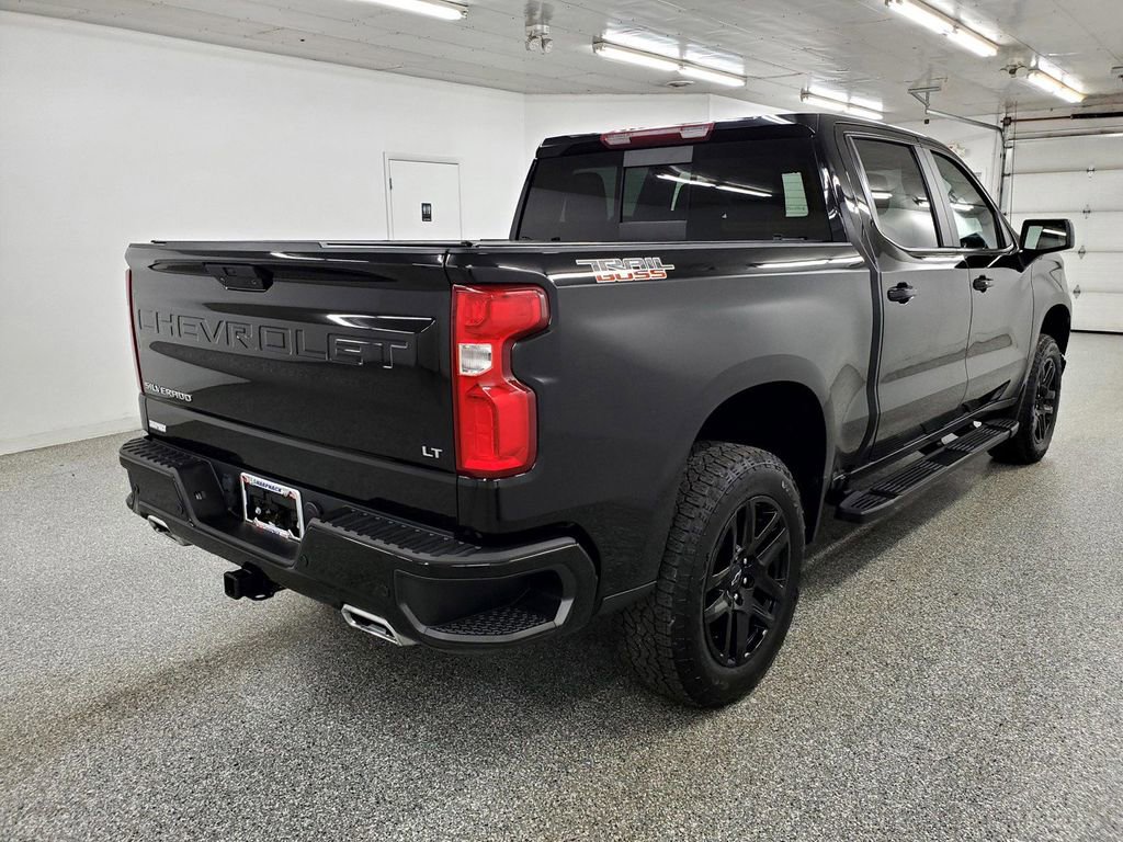 Used 2022 Chevrolet Silverado 1500 LT Trail Boss w/ LT Trail Boss Premium Package image 4