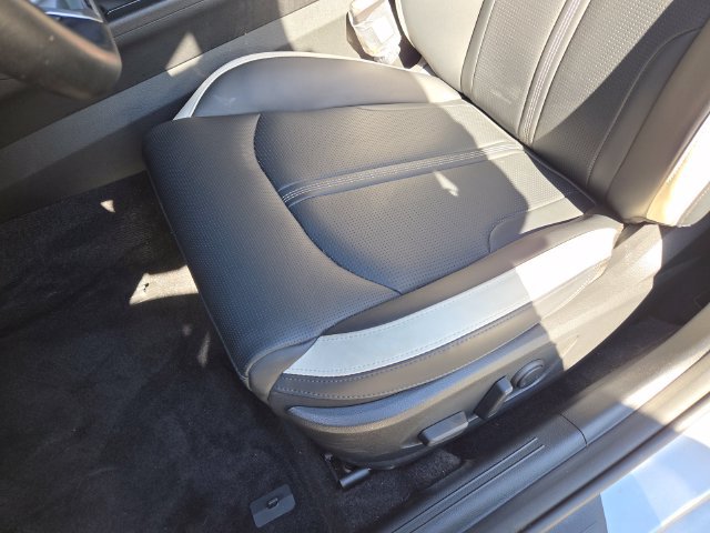 Used 2026 Kia K5 GT-Line FWD image 11