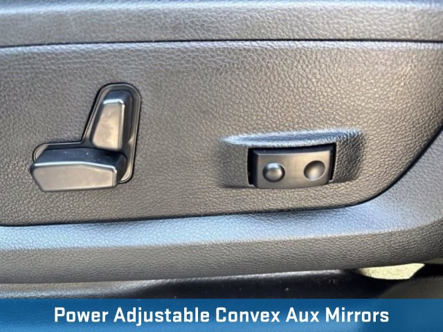 Used 2024 RAM 2500 Big Horn AWD/4WD image 18