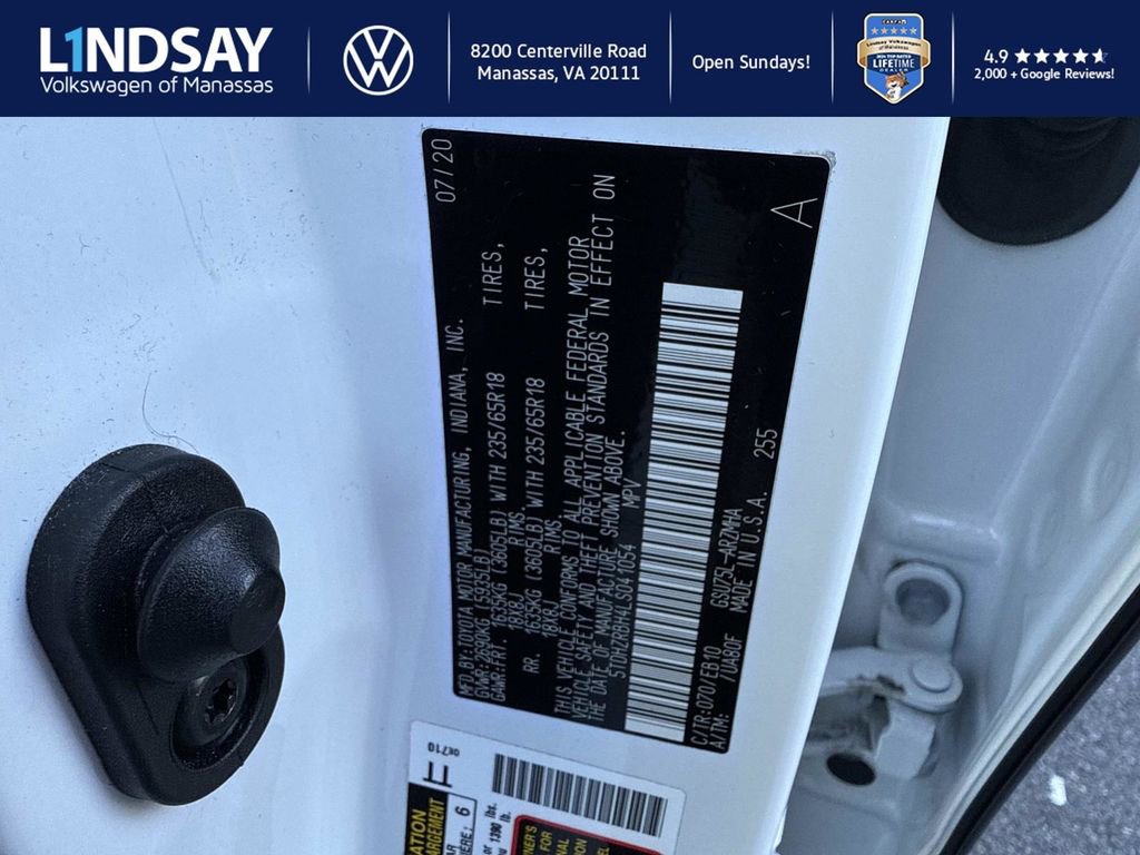 Used 2020 Toyota Highlander XLE image 25