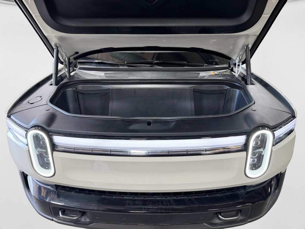 Used 2025 Rivian R1T Adventure Tri AWD/4WD image 25