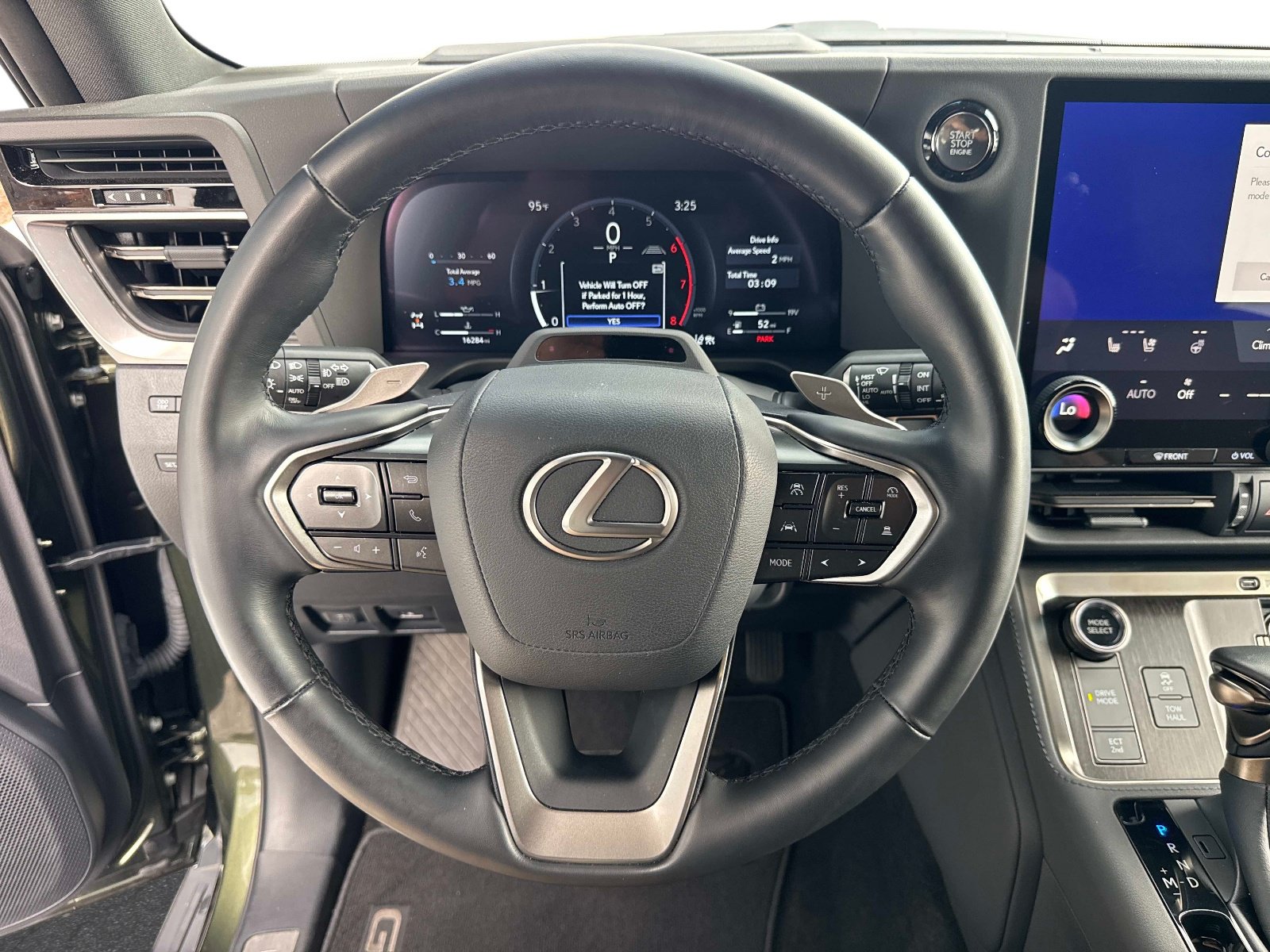 Used 2024 Lexus GX 550 w/ Accessory Package (Z1) AWD/4WD image 30