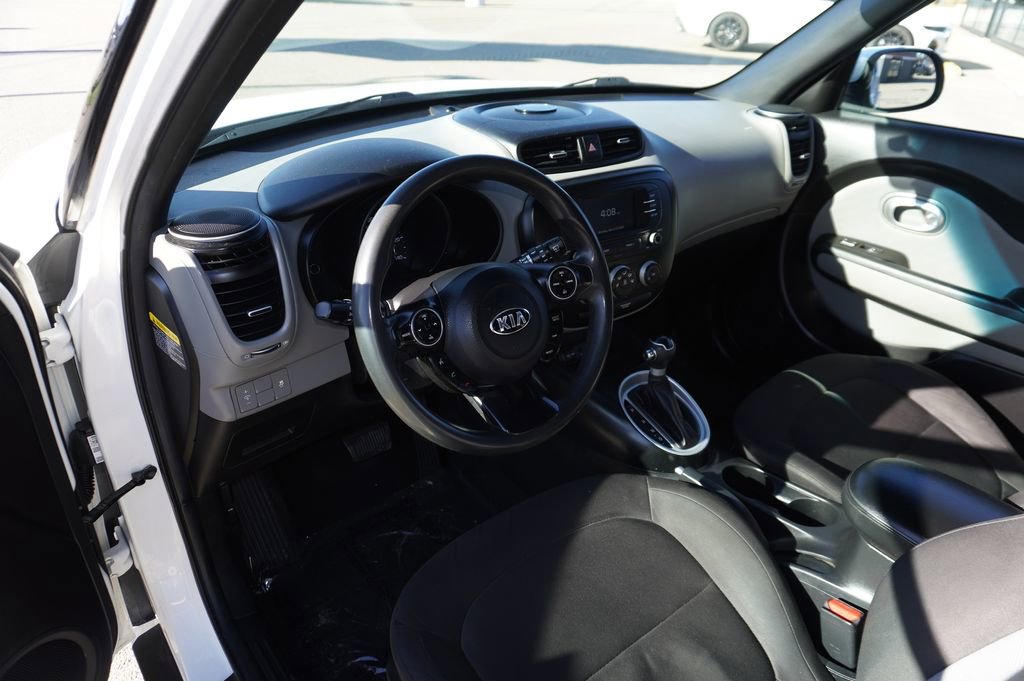 Used 2019 Kia Soul image 23