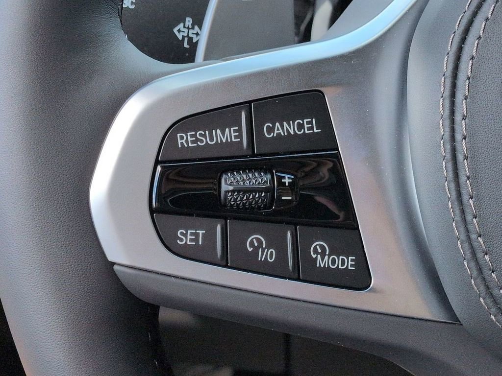 New 2026 BMW X5 xDrive40i w/ M Sport Package image 25