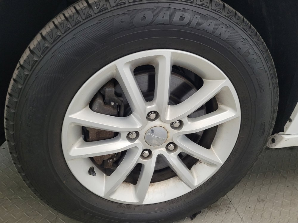 Used 2018 Dodge Grand Caravan SXT FWD image 31