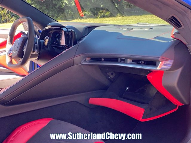 Used 2022 Chevrolet Corvette Stingray Premium Conv w/ Z51 Performance Package RWD image 27