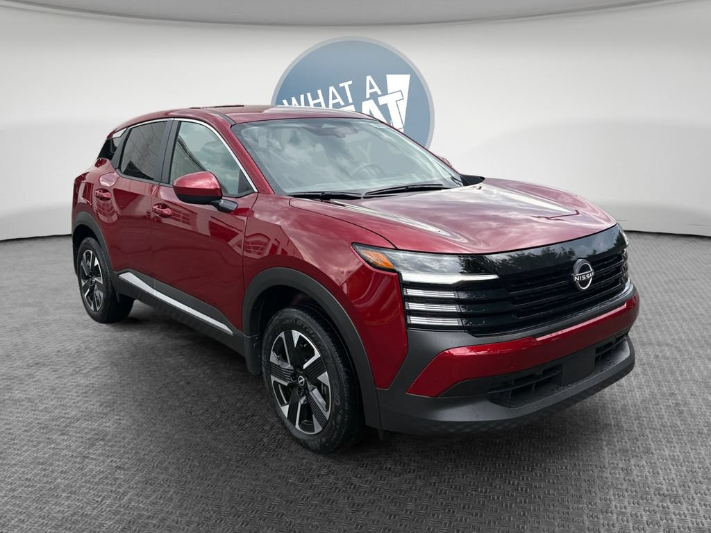 Used 2025 Nissan Kicks SV AWD/4WD image 1