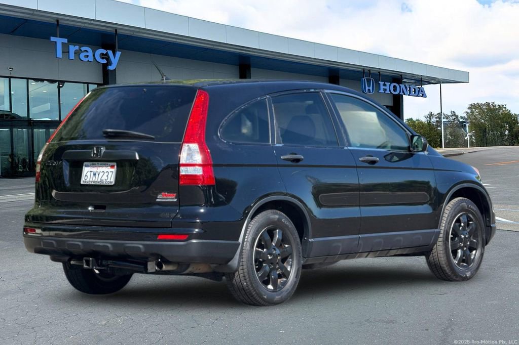 Used 2011 Honda CR-V SE image 6