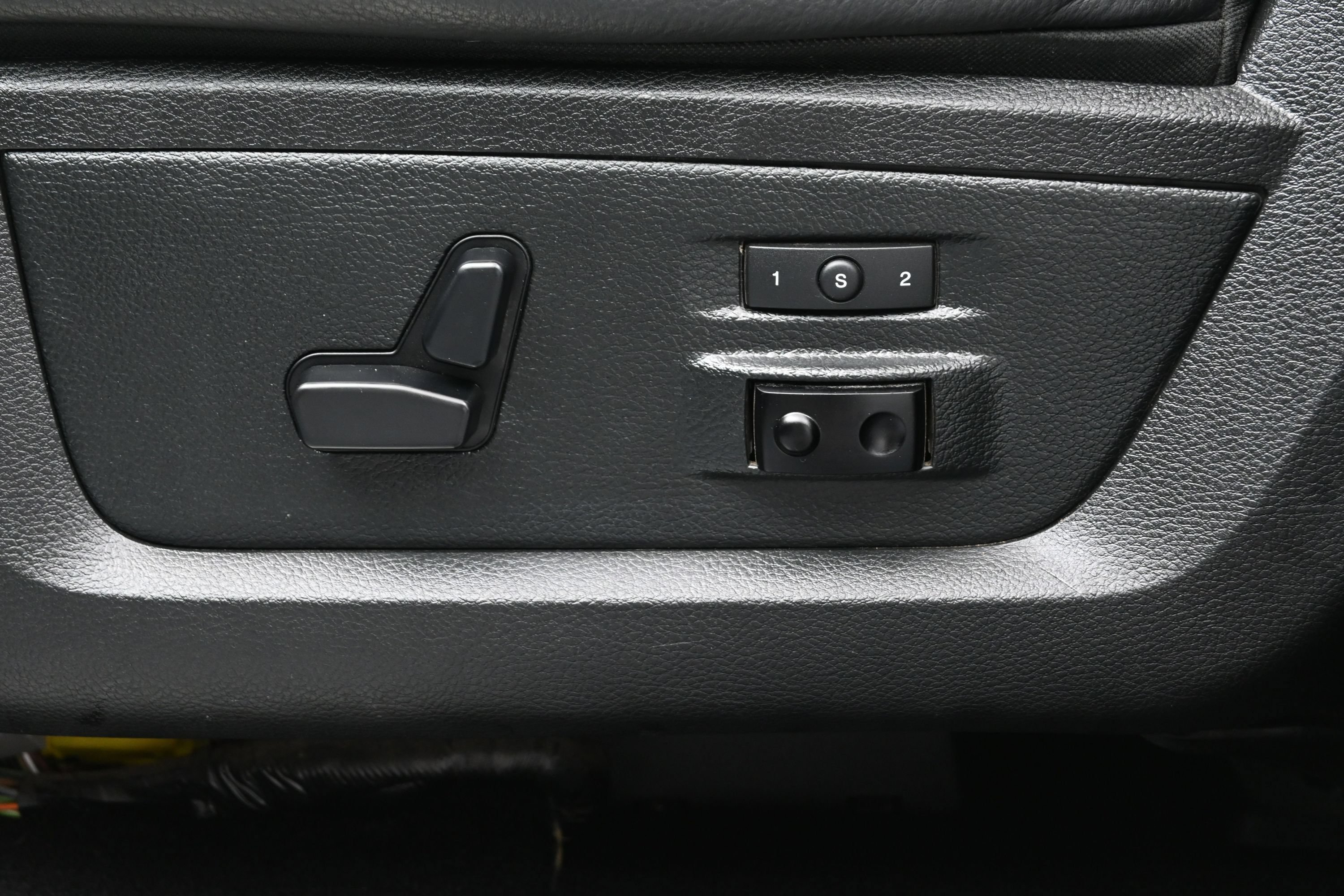 Used 2018 RAM 1500 Limited AWD/4WD image 10