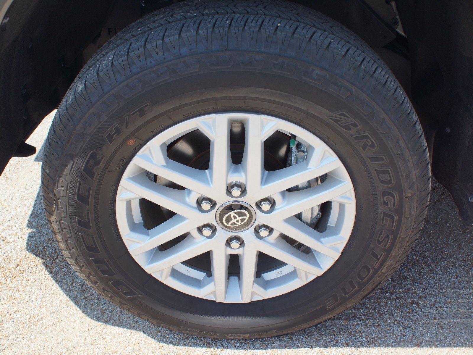 Used 2025 Toyota Tundra SR5 AWD/4WD image 26