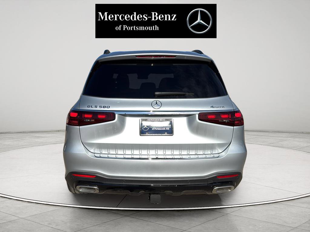 New 2026 Mercedes-Benz GLS 580 4MATIC image 4