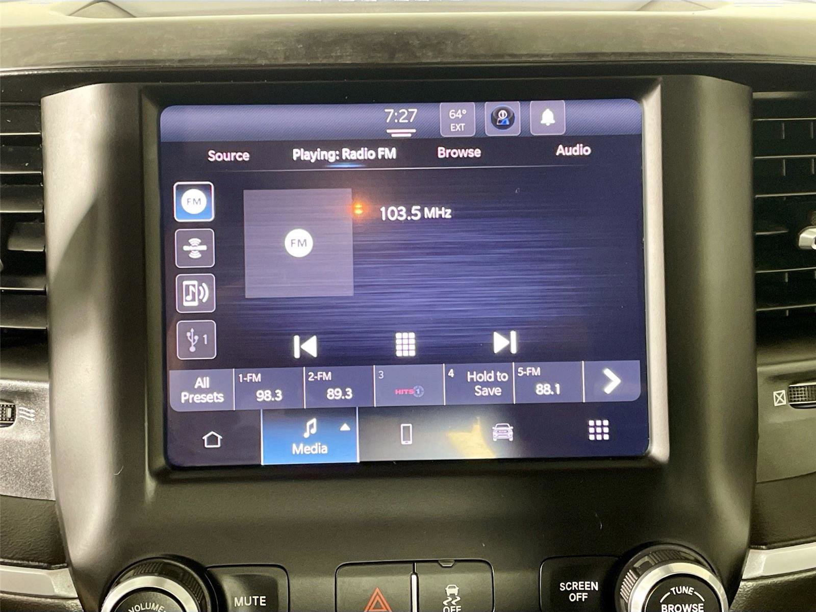 Used 2024 RAM 2500 Big Horn AWD/4WD image 7