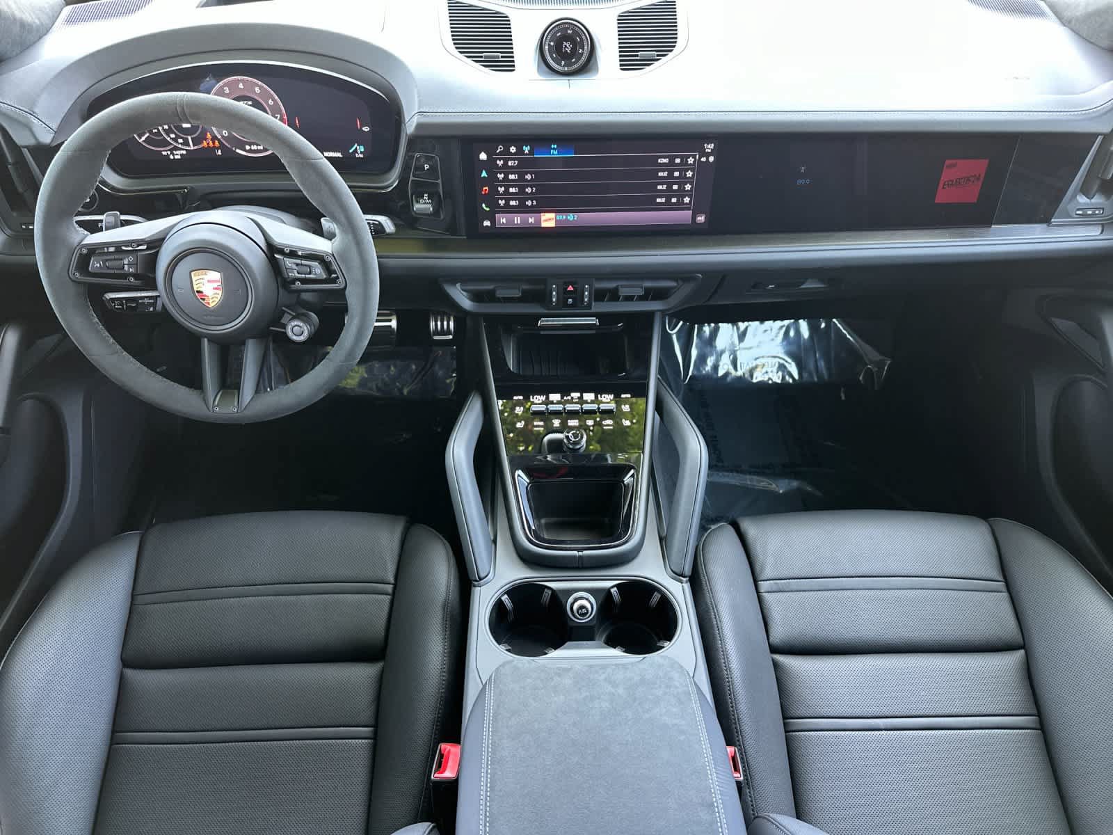 New 2026 Porsche Cayenne GTS AWD/4WD image 6