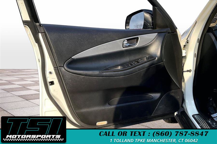 Used 2016 INFINITI QX50 AWD image 23