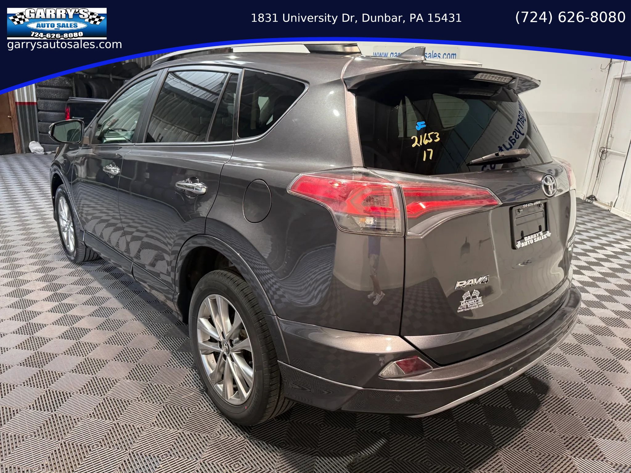 Used 2017 Toyota RAV4 Platinum AWD/4WD image 7