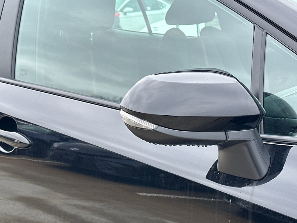 New 2026 Toyota Corolla SE image 9