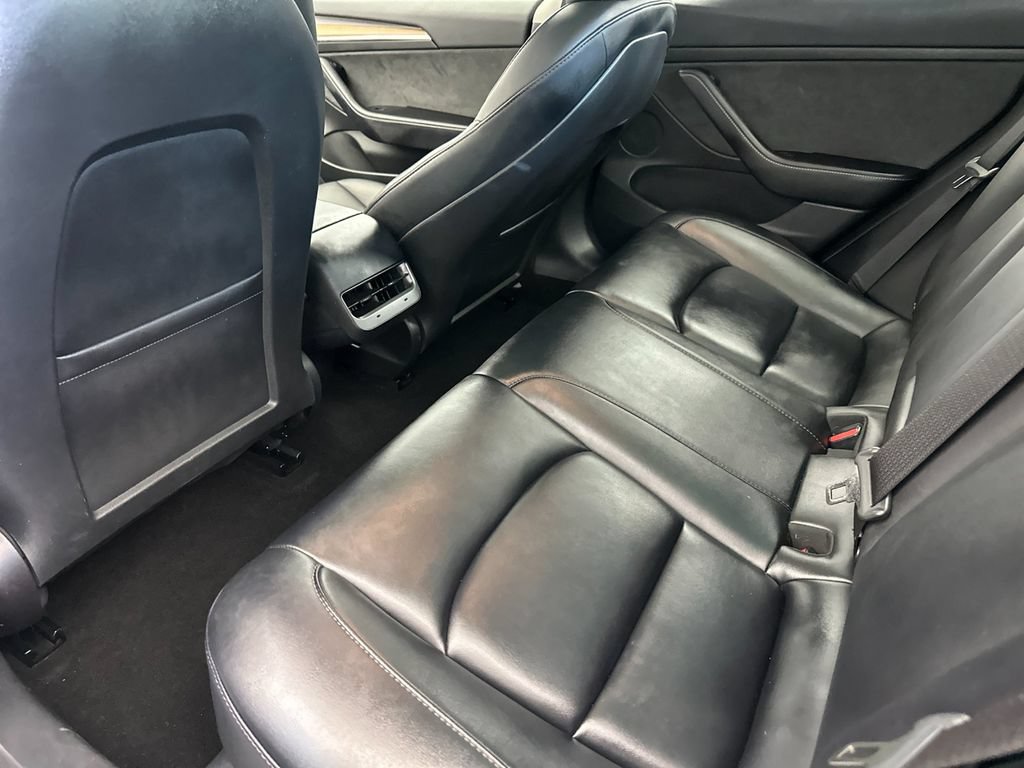 Used 2023 Tesla Model 3 Standard Range RWD image 11