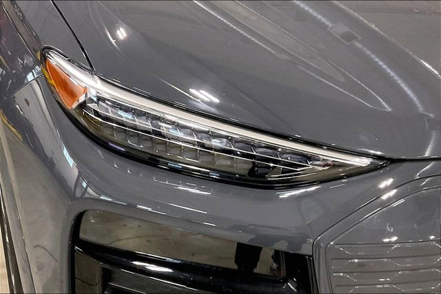 Used 2025 Audi Q6 e-tron Premium Plus w/ Premium Plus image 29