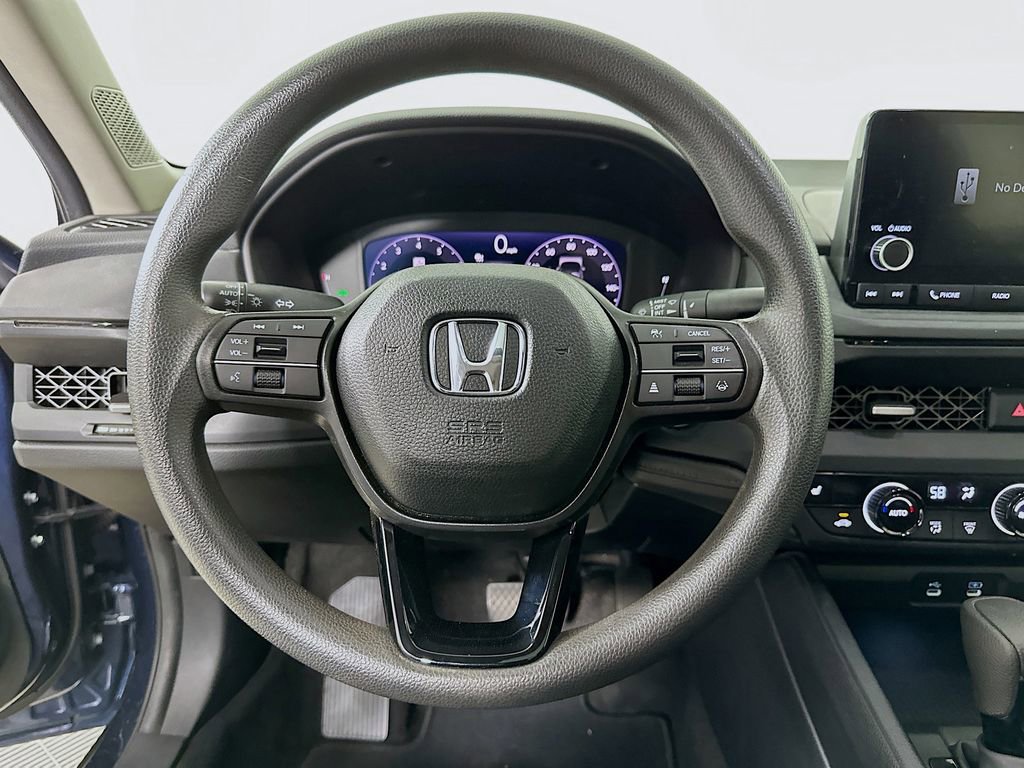 Certified 2025 Honda Accord SE image 18