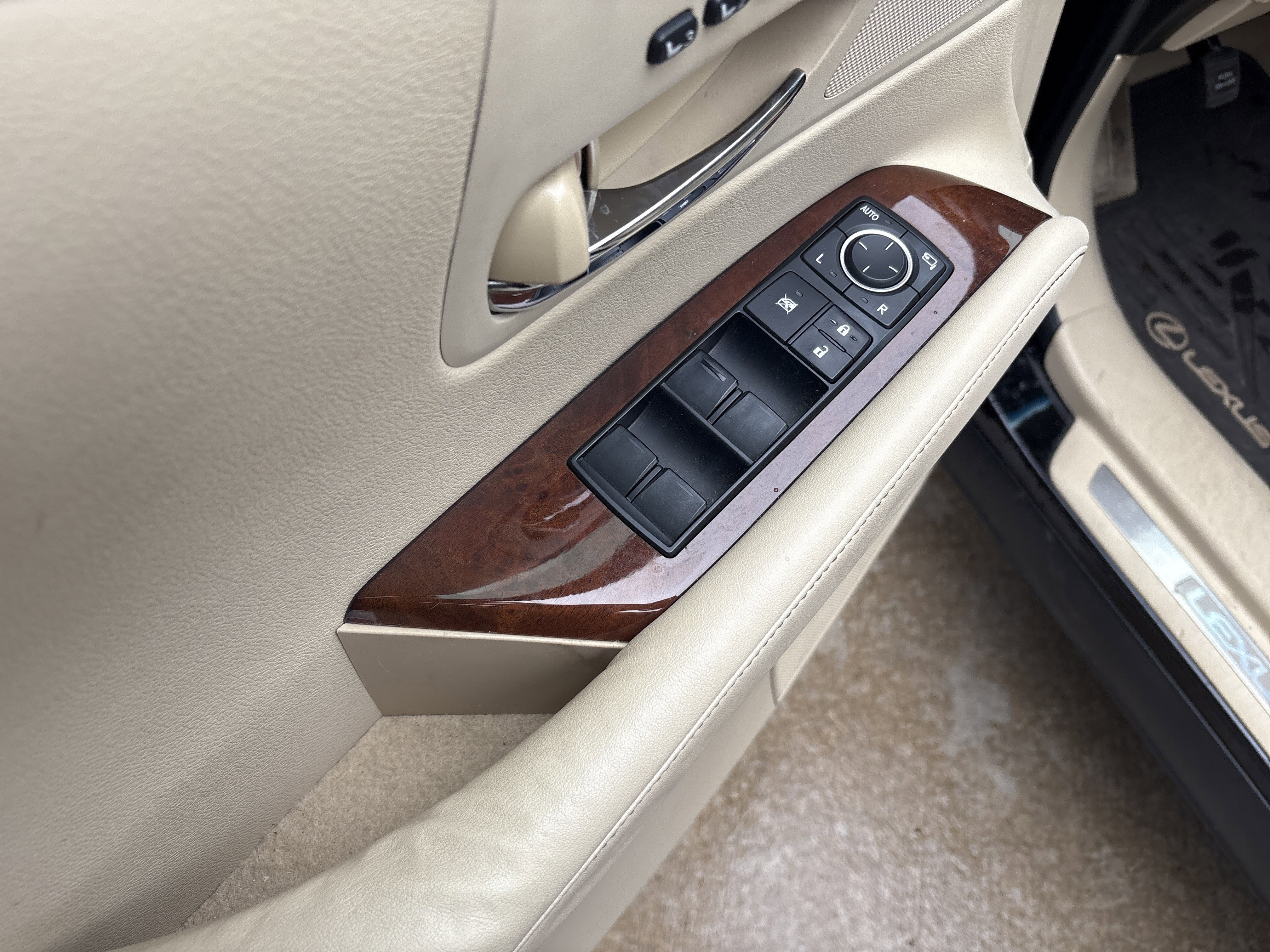 Used 2015 Lexus RX 350 AWD image 15