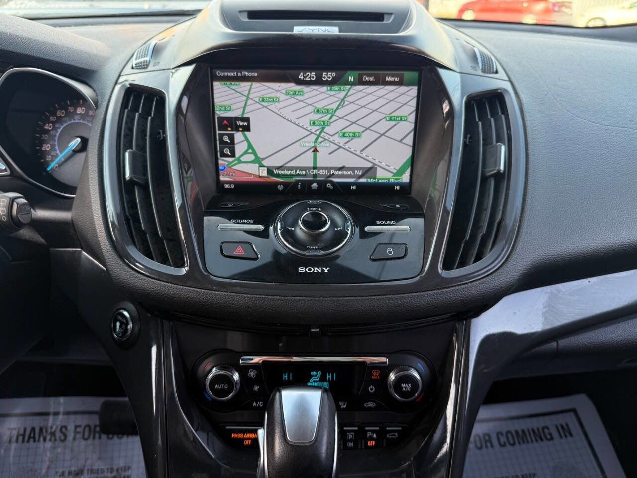 Used 2015 Ford Escape Titanium w/ Canadian Touring Package image 12