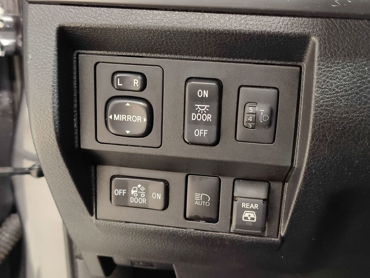Used 2020 Toyota Tundra TRD Pro AWD/4WD image 29